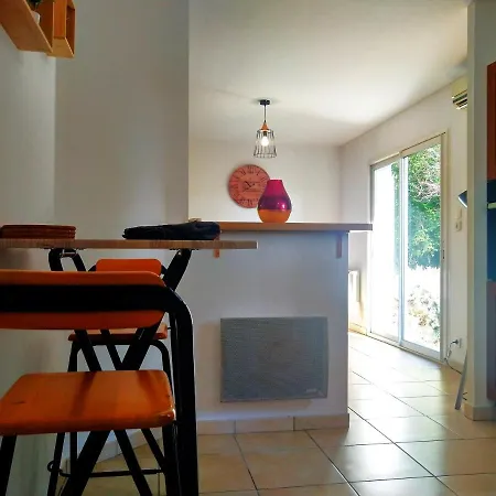 Le Parc Jean Edouard - Avec Jacuzzi Prive - Superbe 4 - 9 Couchages - 6 Lits - Cheminee Electrique - Parking - Climatisation Reversible- Terrasse Ombragee Et Grand Jardin *