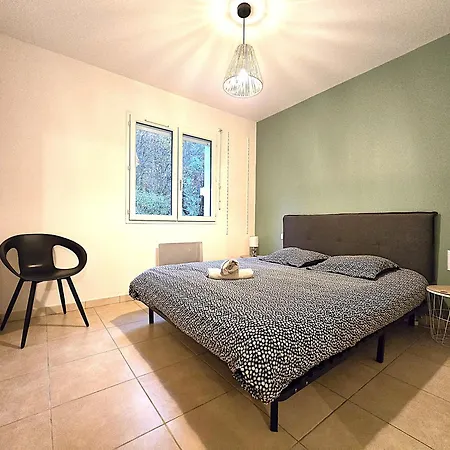 Σπίτι διακοπών Le Parc Jean Edouard - Avec Jacuzzi Prive - Superbe 4 - 9 Couchages - 6 Lits - Cheminee Electrique - Parking - Climatisation Reversible- Terrasse Ombragee Et Grand Jardin Montech