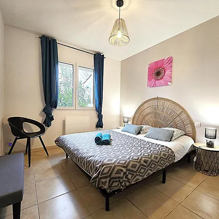 Le Parc Jean Edouard - Avec Jacuzzi Prive - Superbe 4 - 9 Couchages - 6 Lits - Cheminee Electrique - Parking - Climatisation Reversible- Terrasse Ombragee Et Grand Jardin * Montech