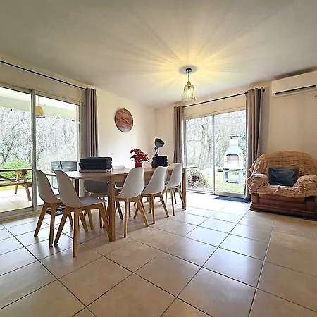 Le Parc Jean Edouard - Avec Jacuzzi Prive - Superbe 4 - 9 Couchages - 6 Lits - Cheminee Electrique - Parking - Climatisation Reversible- Terrasse Ombragee Et Grand Jardin Σπίτι διακοπών *