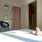 Le Parc Jean Edouard - Avec Jacuzzi Prive - Superbe 4 - 9 Couchages - 6 Lits - Cheminee Electrique - Parking - Climatisation Reversible- Terrasse Ombragee Et Grand Jardin * Montech