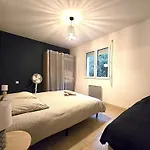 Le Parc Jean Edouard - Avec Jacuzzi Prive - Superbe 4 - 9 Couchages - 6 Lits - Cheminee Electrique - Parking - Climatisation Reversible- Terrasse Ombragee Et Grand Jardin Montech