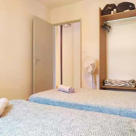 Le Parc Jean-edouard: Luxurious 4-bedroom With Jacuzzi And Garden *
