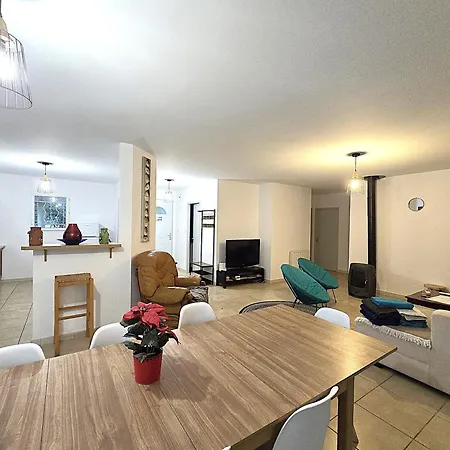 Le Parc Jean-edouard: Luxurious 4-bedroom With Jacuzzi And Garden * Montech