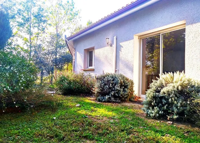 Le Parc Jean Edouard - Avec Jacuzzi Prive - Superbe 4 - 9 Couchages - 6 Lits - Poele - Parking - Climatisation Reversible- Terrasse Ombragee Et Grand Jardin Montech