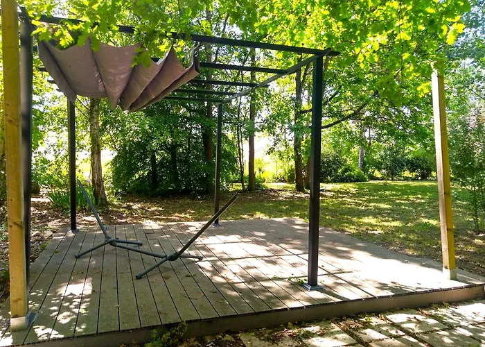 Le Parc Jean Edouard - Avec Jacuzzi Prive - Superbe 4 - 9 Couchages - 6 Lits - Poele - Parking - Climatisation Reversible- Terrasse Ombragee Et Grand Jardin Montech