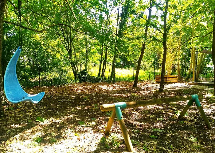 Semesterbostad Le Parc Jean Edouard - Avec Jacuzzi Prive - Superbe 4 - 9 Couchages - 6 Lits - Poele - Parking - Climatisation Reversible- Terrasse Ombragee Et Grand Jardin Montech