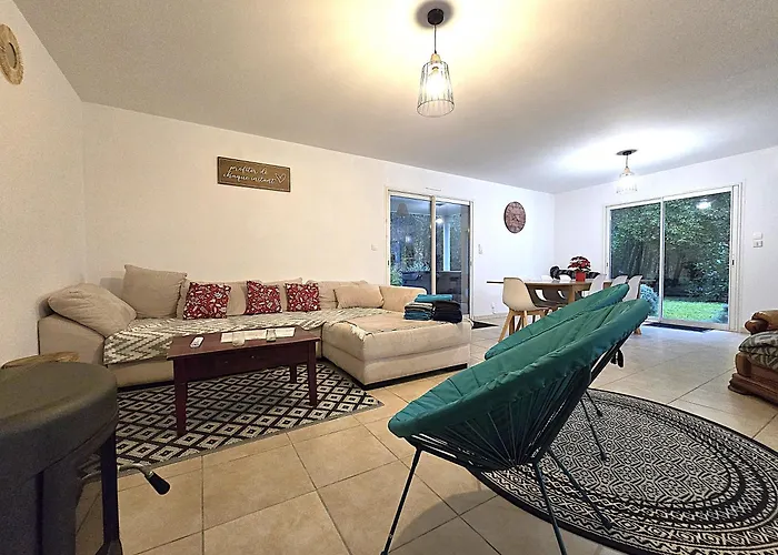 Le Parc Jean Edouard - Avec Jacuzzi Prive - Superbe 4 - 9 Couchages - 6 Lits - Poele - Parking - Climatisation Reversible- Terrasse Ombragee Et Grand Jardin