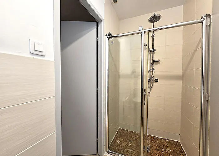 Le Parc Jean Edouard - Avec Jacuzzi Prive - Superbe 4 - 9 Couchages - 6 Lits - Poele - Parking - Climatisation Reversible- Terrasse Ombragee Et Grand Jardin * Montech